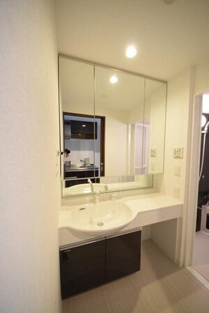 YamazakiSekiyuBLDの物件内観写真